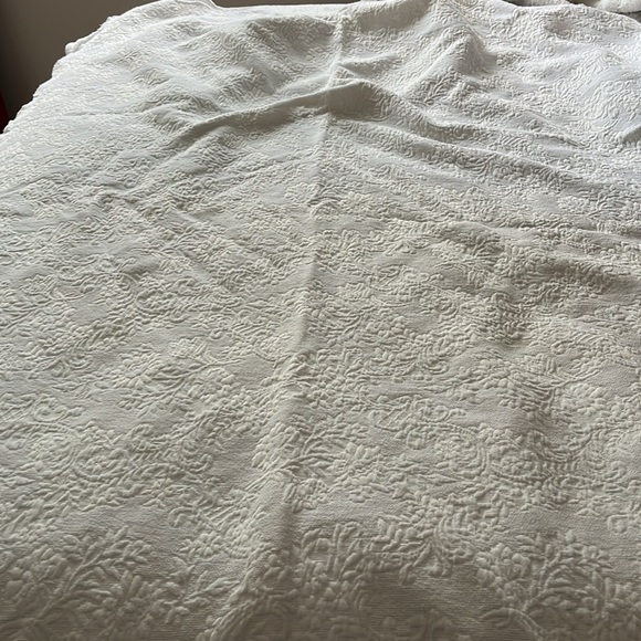 Vintage twin size Matisse bedspread - Picture 5 of 8